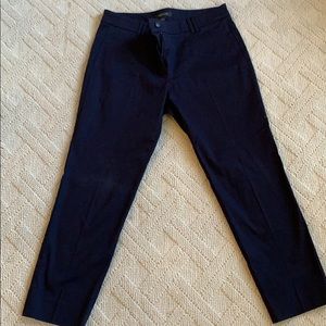 Like new cropped navy Ann Taylor pants